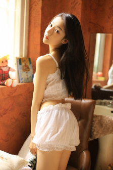 エルフ姫ニィーナ